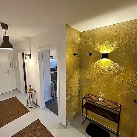 Ξενοδοχείο Gemuetliche 3.zi & Garage Messe Έσσεν