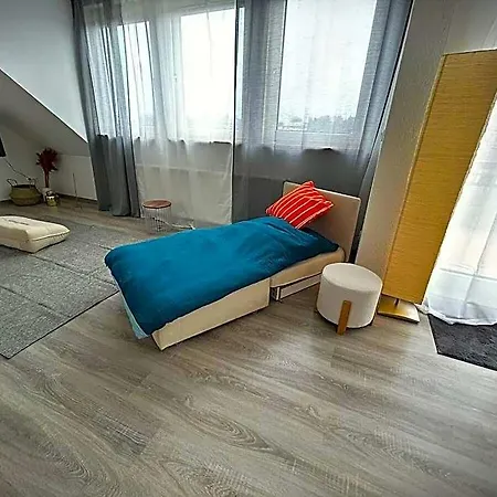 Gemuetliche 3.zi & Garage Messe Έσσεν
